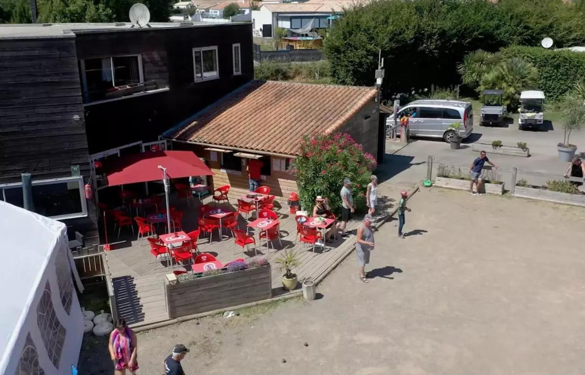 Mobil-Home Le Petit Paradis Vendeen Camping 3 Etoiles 7Km Des Plages Avrille  Екстер'єр фото